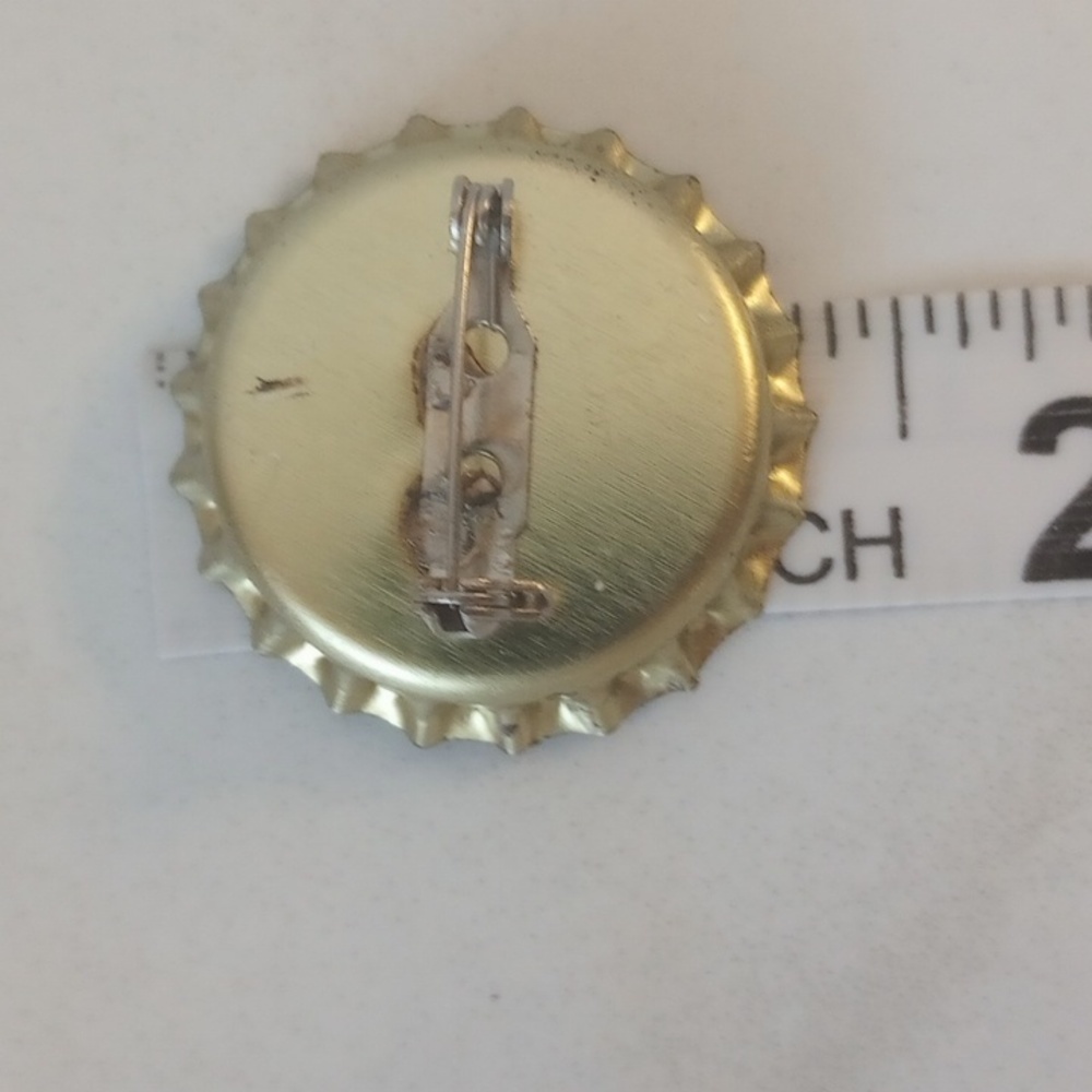 Vintage Style Pin. FREE With $20 Purchase - Picture 3 of 4